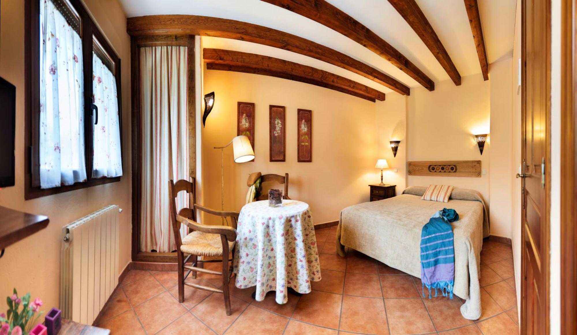 Casa Rural Fuente Del Arca Montejo Montejo de la Sierra Eksteriør bilde