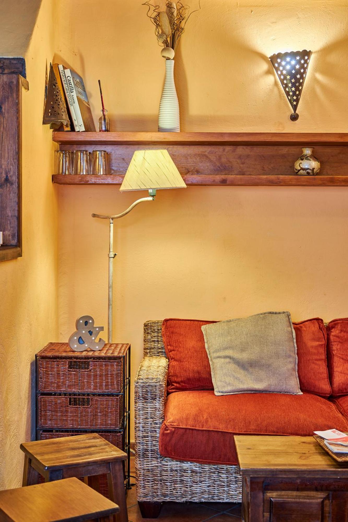 Casa Rural Fuente Del Arca Montejo Montejo de la Sierra Eksteriør bilde